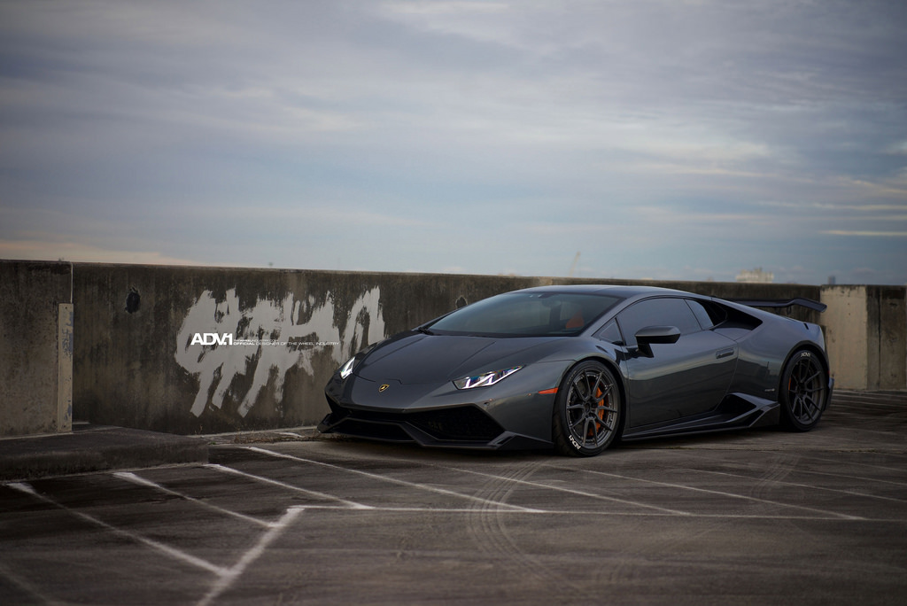 Lamborghini-Huracan-on-ADV50-MV2-CS_24514160096_l