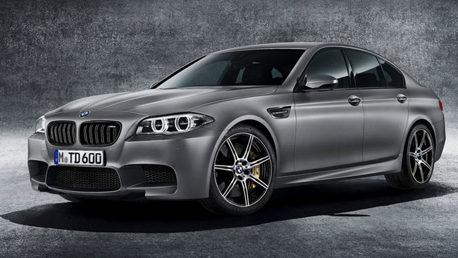 BMW-M5-30-Jahre-(2)