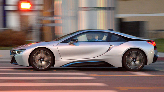 BMW-i8-2014-(5)