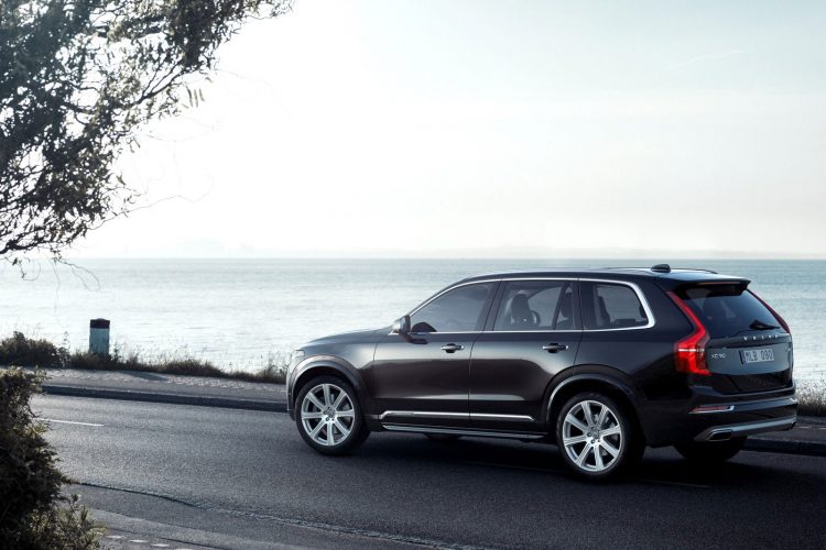 Volvo-XC90-2015-(17)