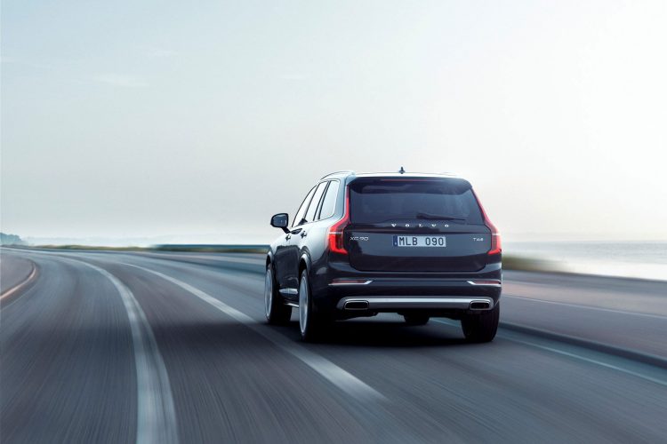 Volvo-XC90-2015-(18)