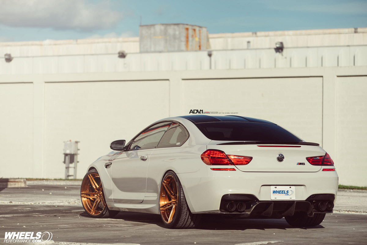 BMW-M6-(1)