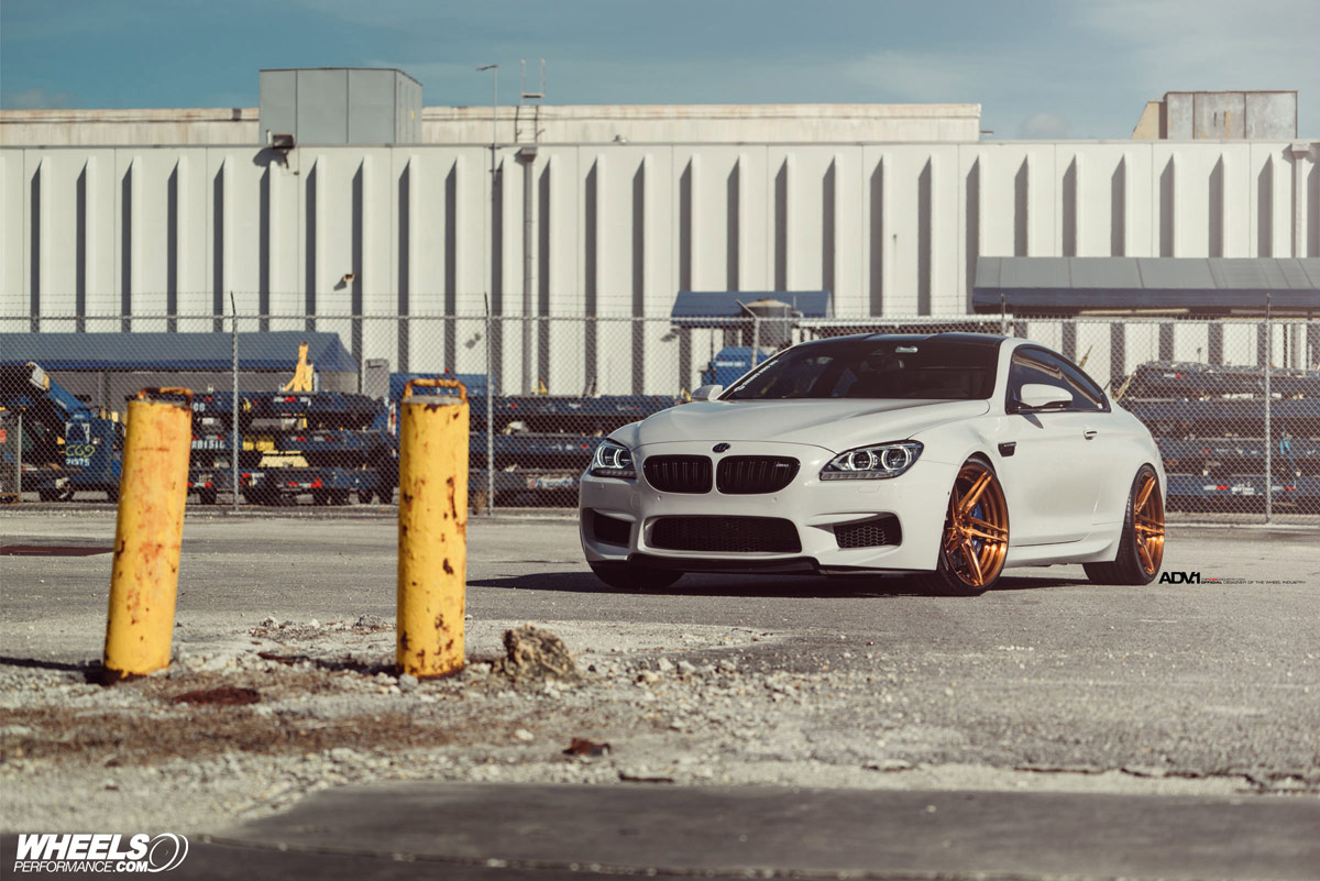 BMW-M6-(14)