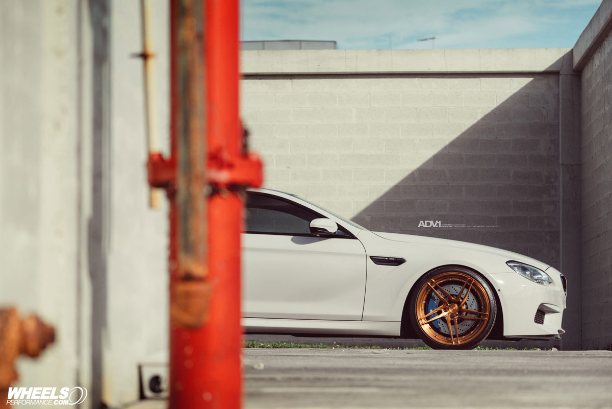 BMW-M6-(9)