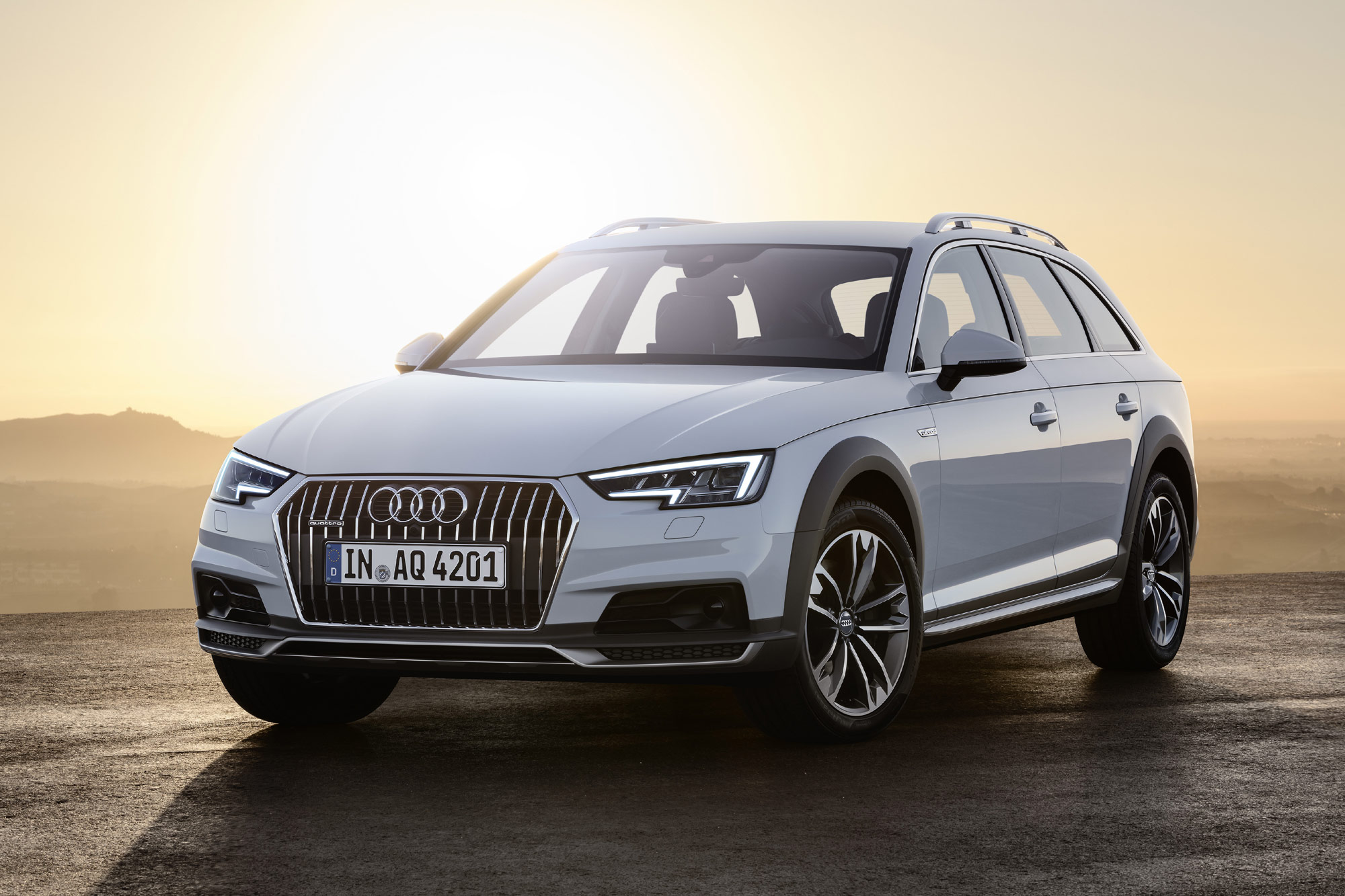 Audi A4 allroad quattro 2016