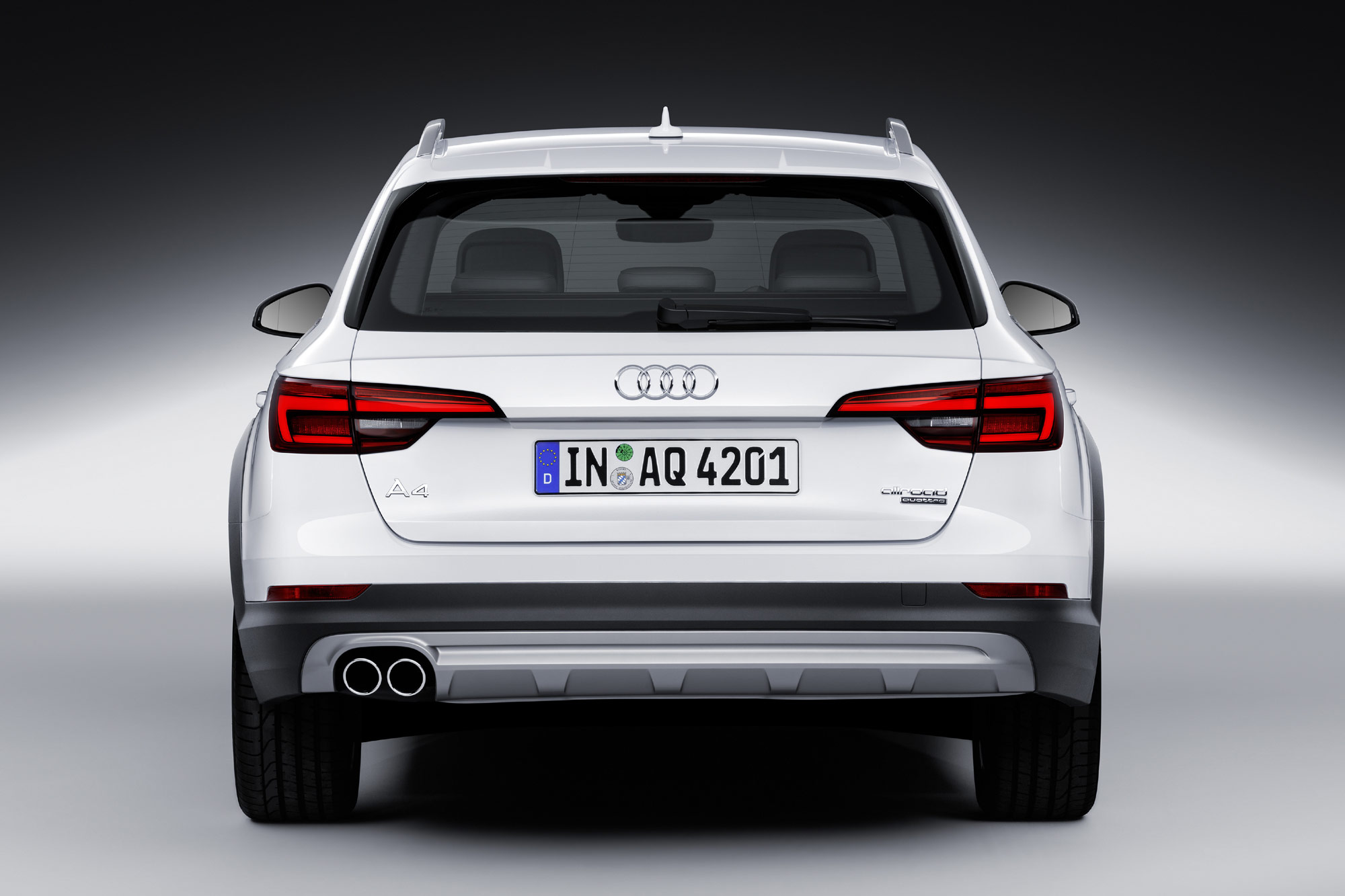 Audi A4 allroad quattro 2016