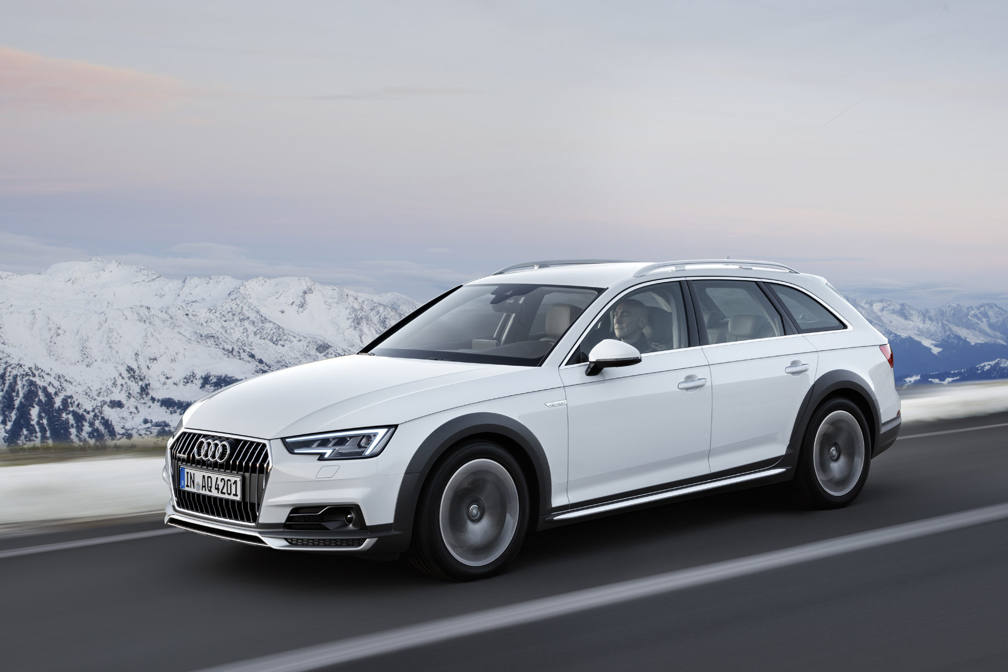 Audi A4 allroad quattro 2016