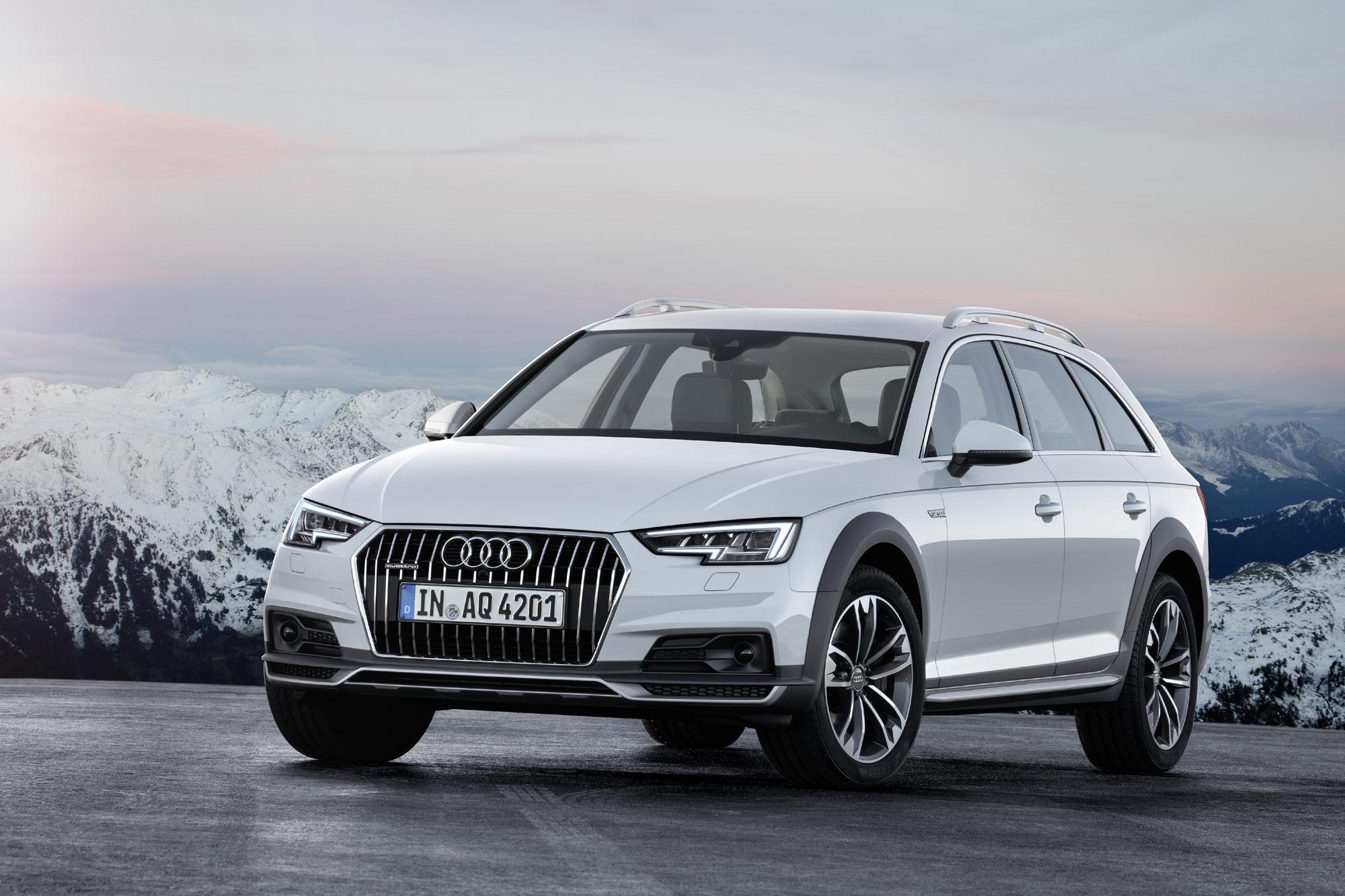 Audi A4 allroad quattro 2016