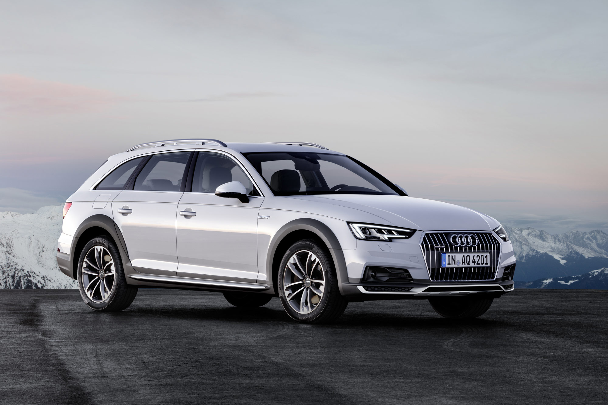 Audi A4 allroad quattro 2016