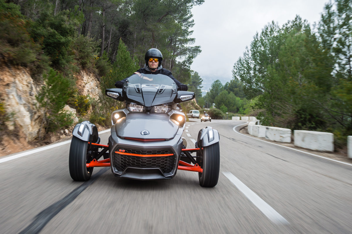 Can Am Spyder Test 2016