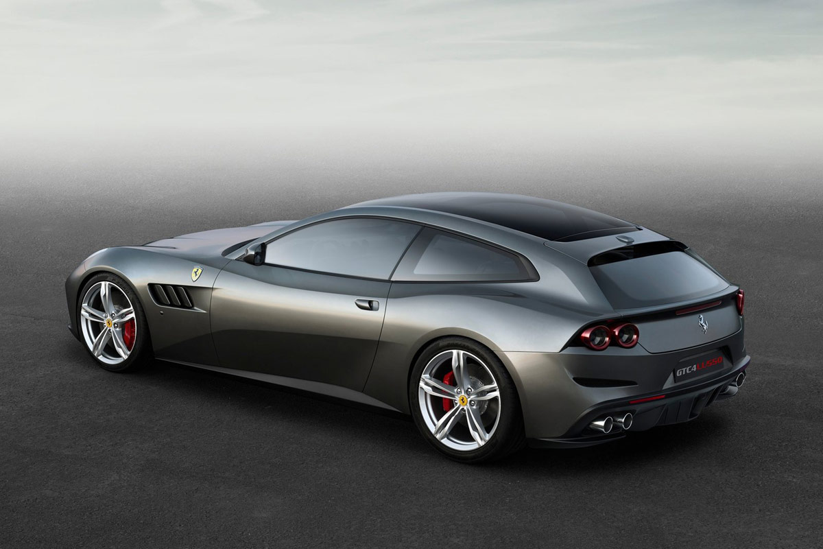 Ferrari GTC4Lusso 2016