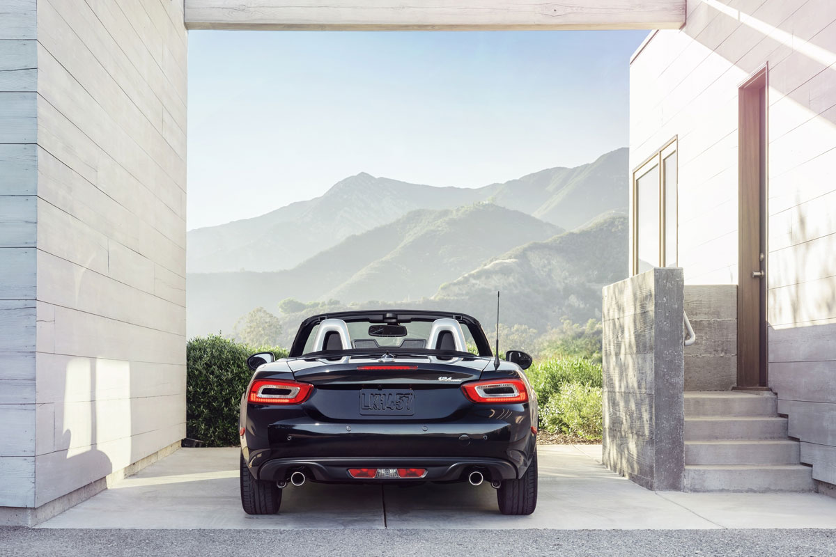 Fiat 124 Spider 2015