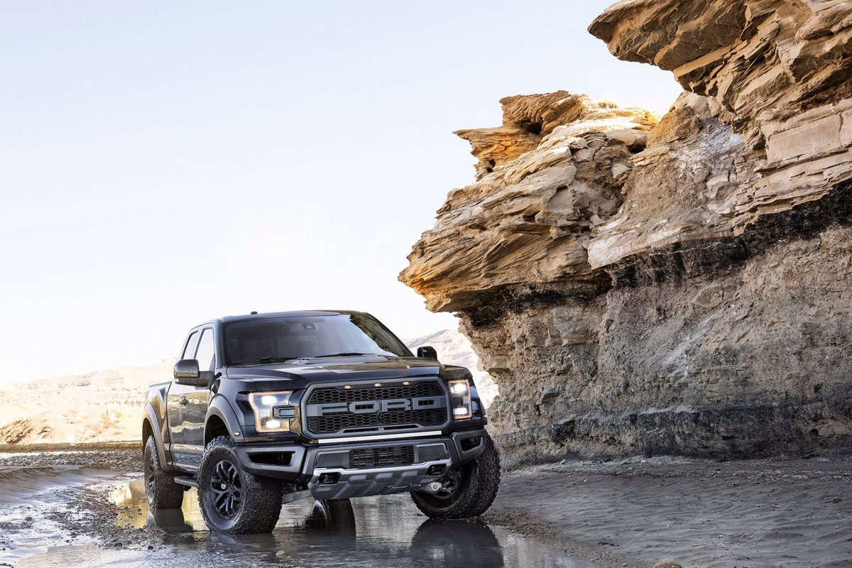 Ford F150 Raptor 2016