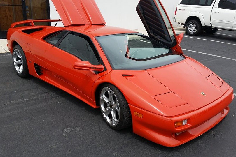 Lamborghini-Diablo-V8