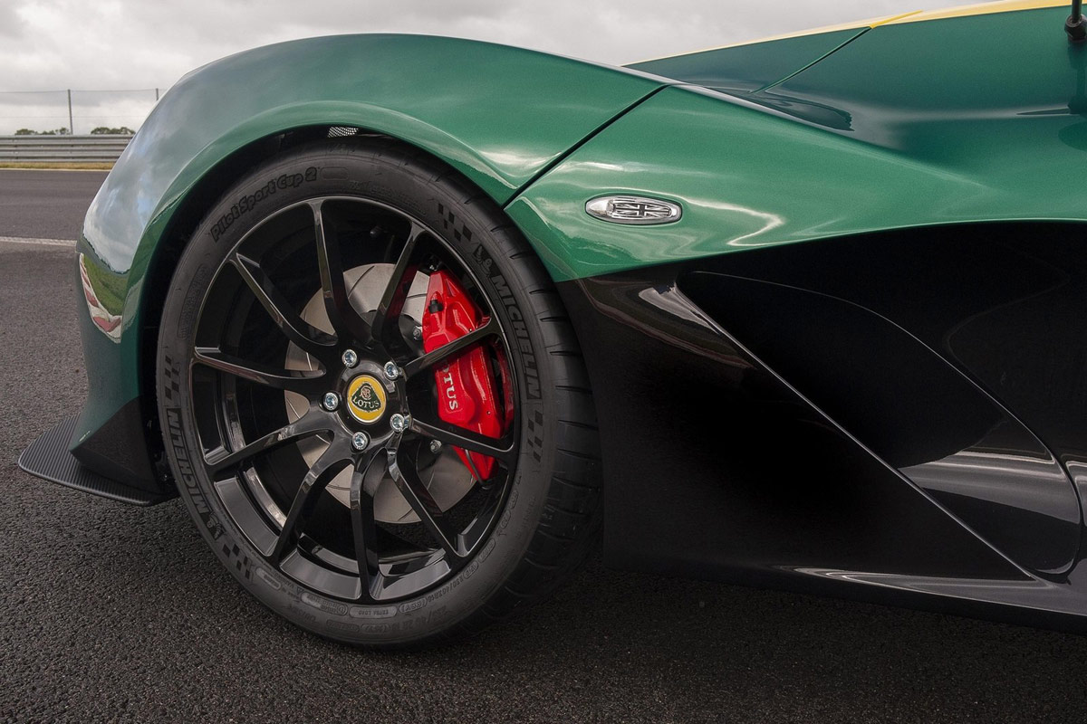 Lotus 3-Eleven 2016