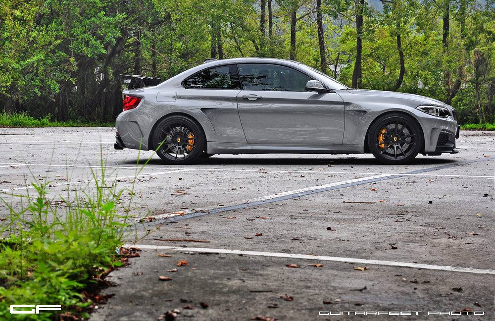 BMW M235i Manhart MH2 400 Widebody Japan