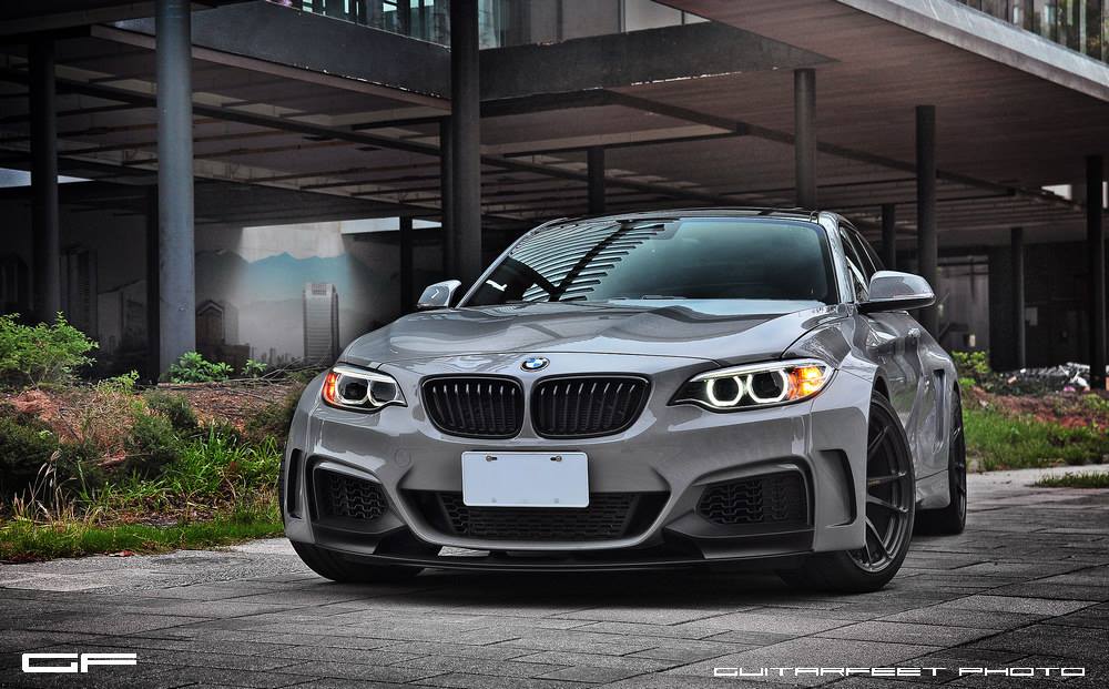 BMW M235i Manhart MH2 400 Widebody Japan