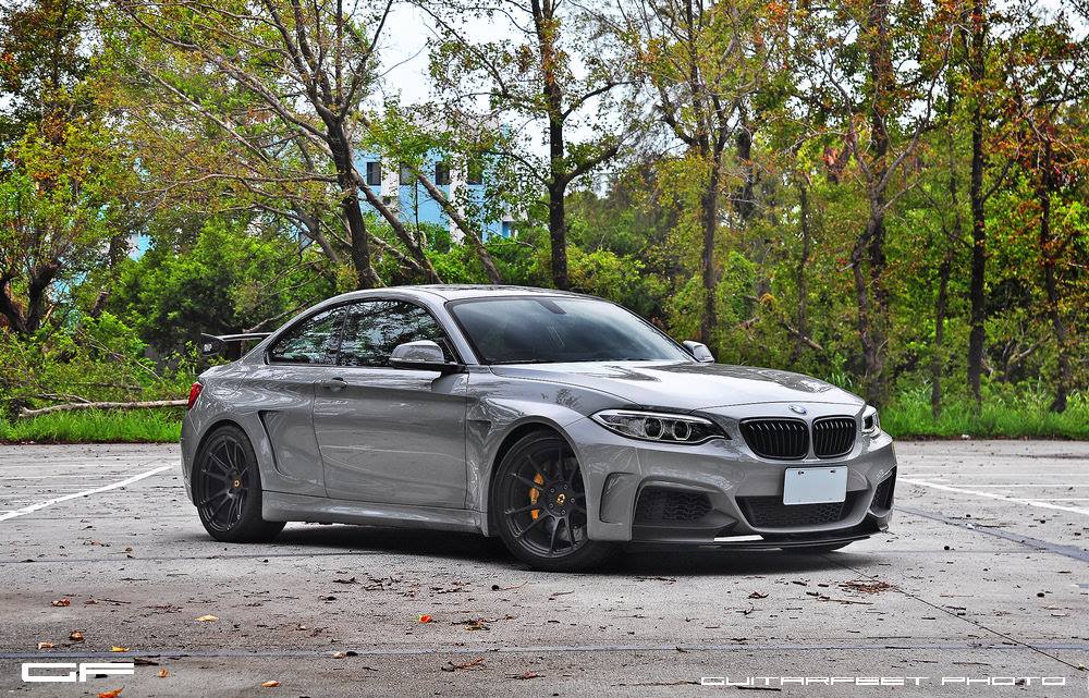 BMW M235i Manhart MH2 400 Widebody Japan