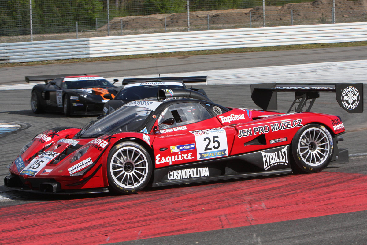 Pagani Zonda in der DMV GTC-Rennserie 2015