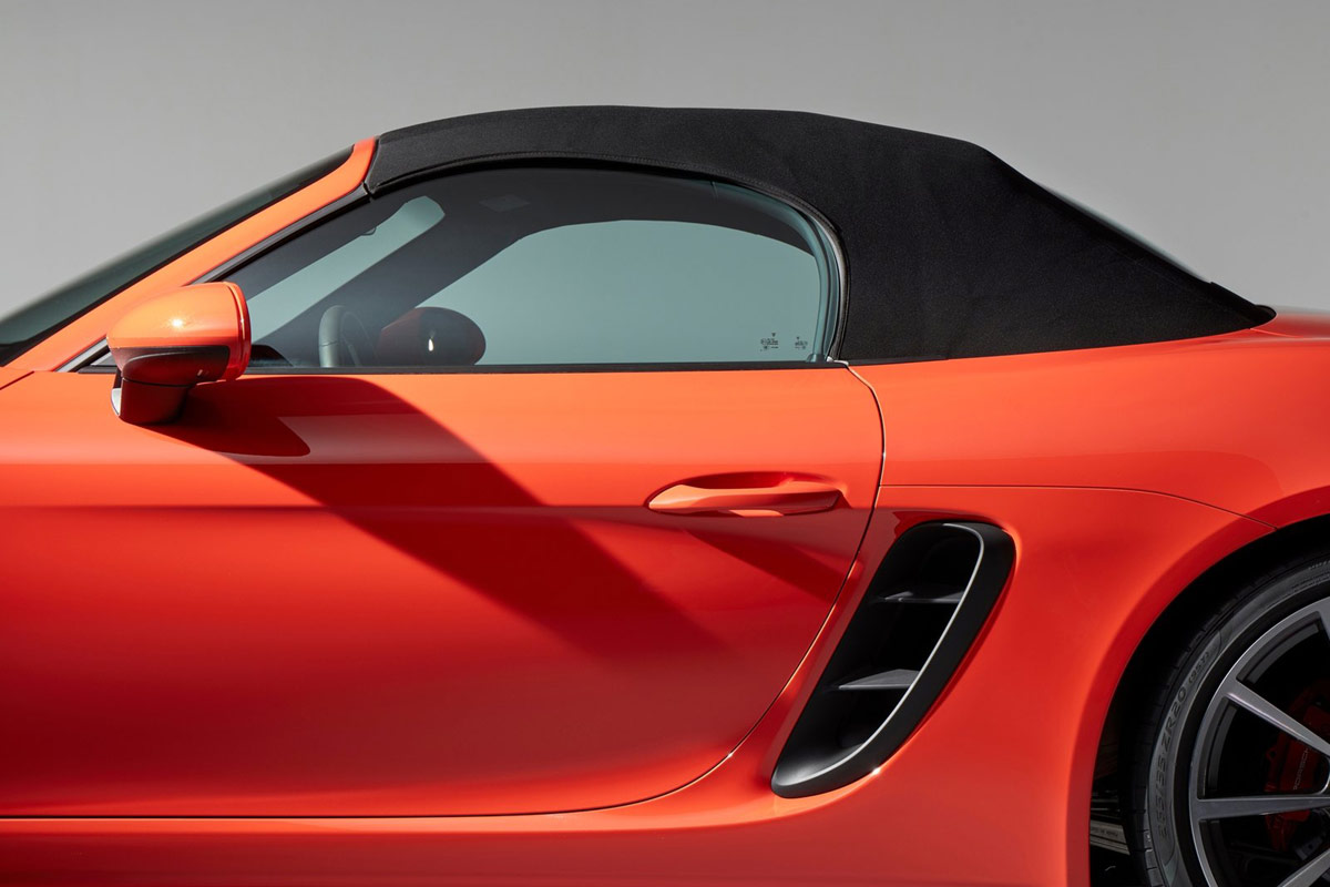 Porsche 718 Boxster