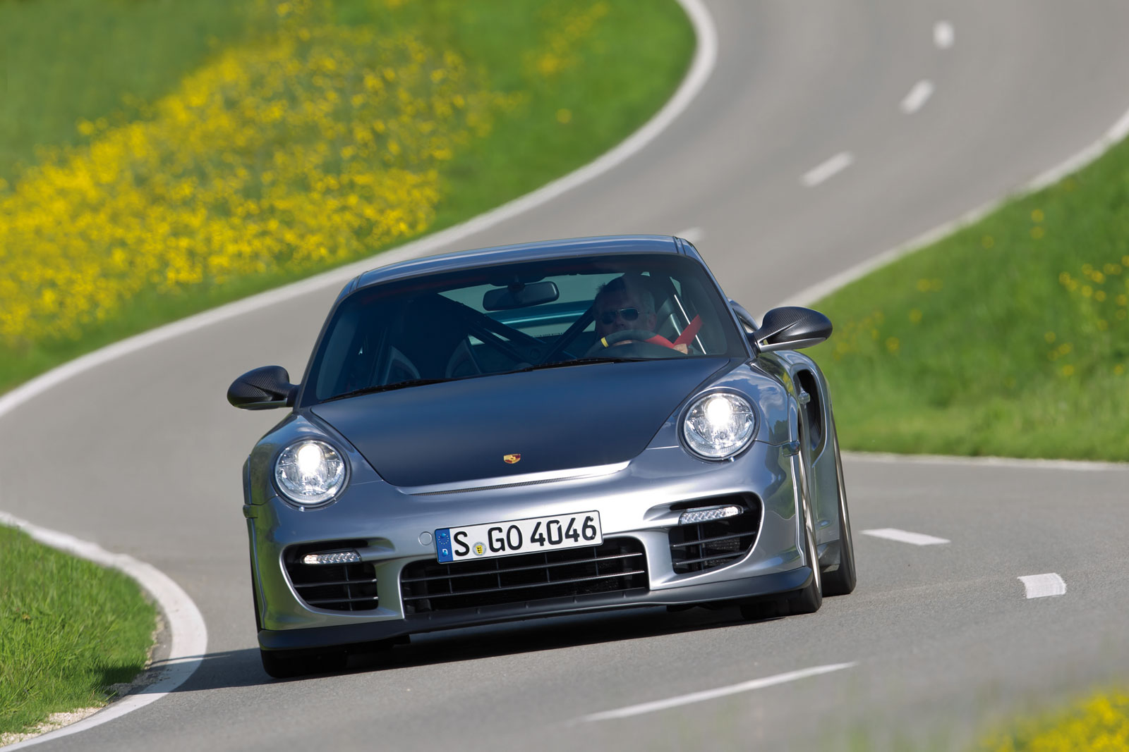 Porsche 911 GT2 RS 2010