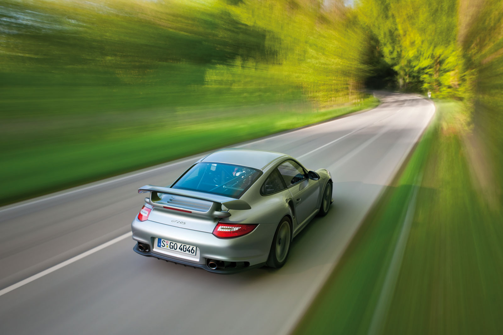 Porsche 911 GT2 RS 2010