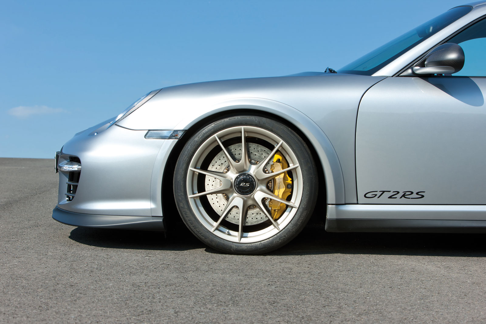 Porsche 911 GT2 RS 2010