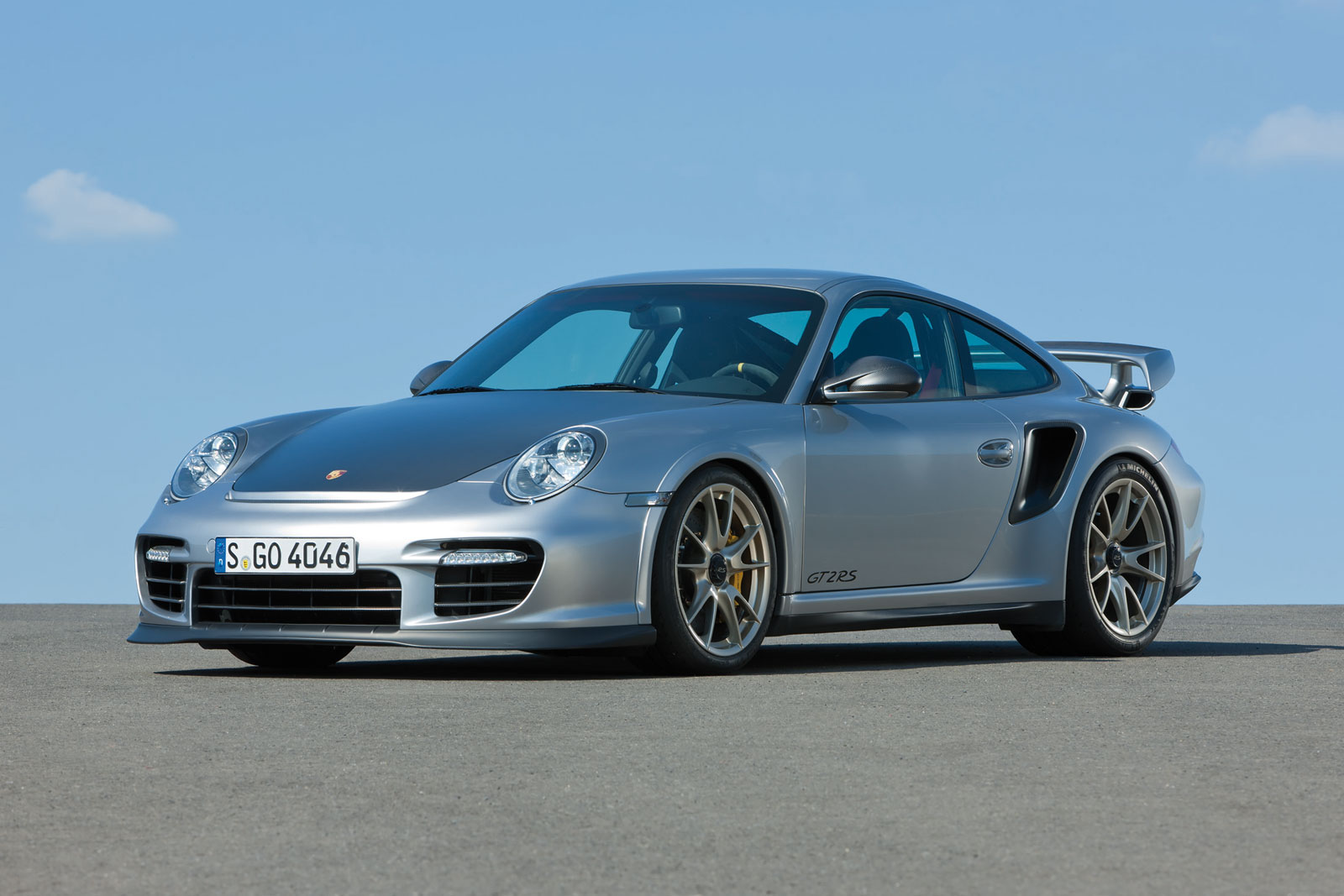 Porsche 911 GT2 RS 2010