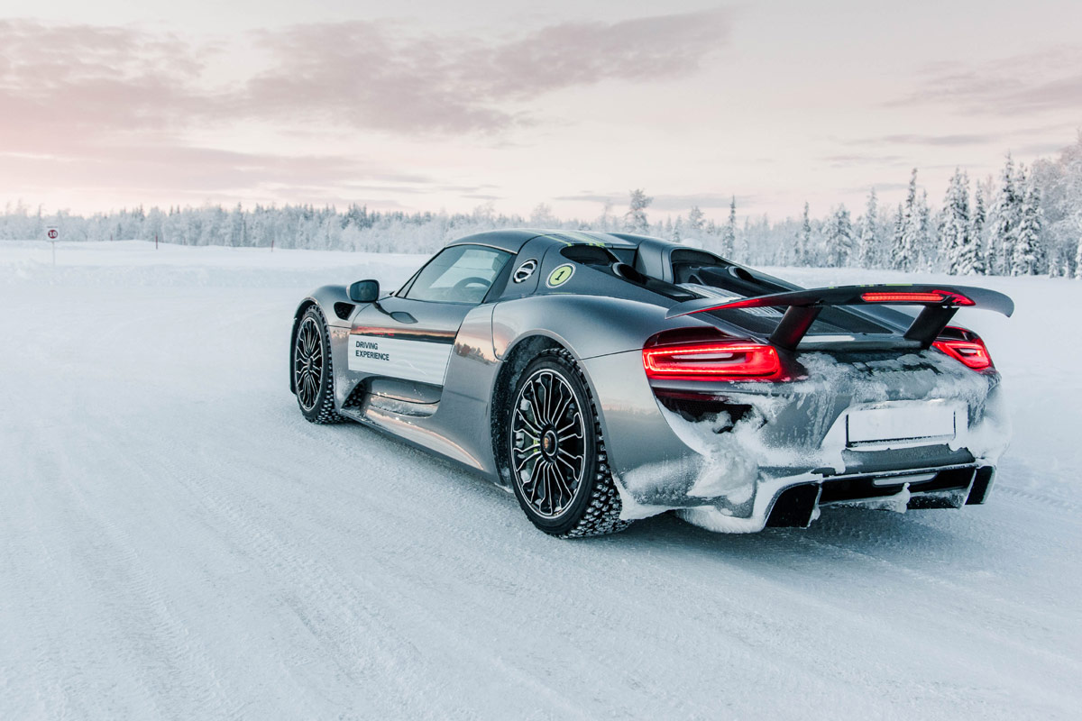 Porsche 911 turbo Wintertest