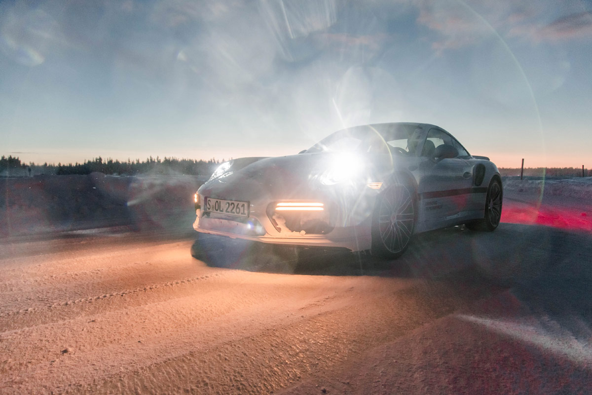 Porsche 911 turbo Wintertest