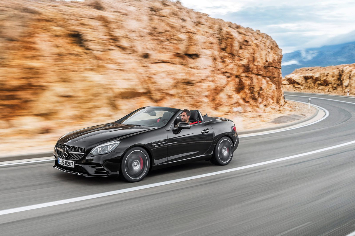 Mercedes-AMG SLC43 2015