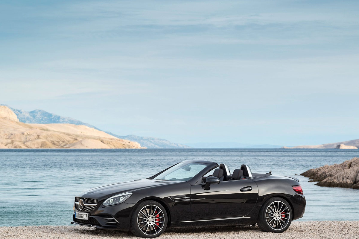 Mercedes-AMG SLC43 2015