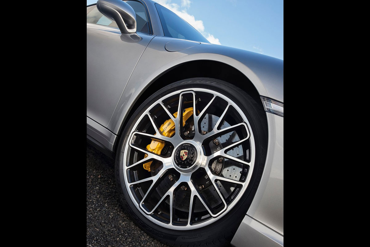 Porsche 911 (991) turbo S 2013