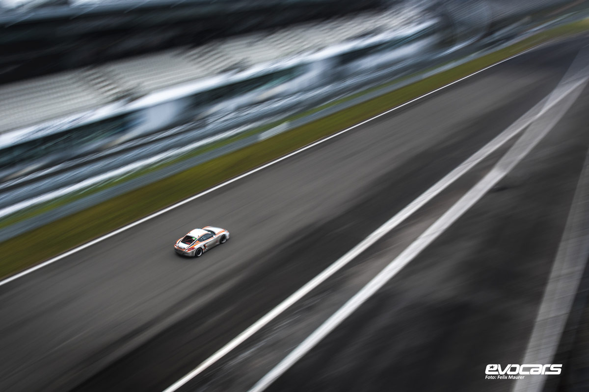 VLN Einstellfahrten 2016