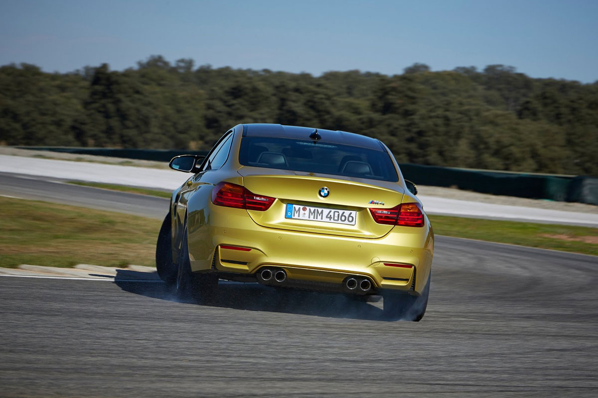 BMW-M4-Coupe-(85)