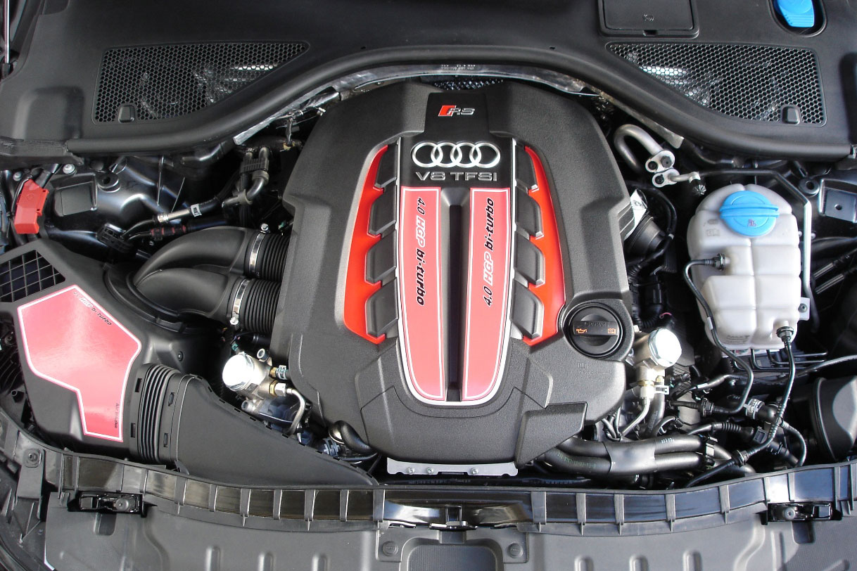 Audi-RS6-(5)