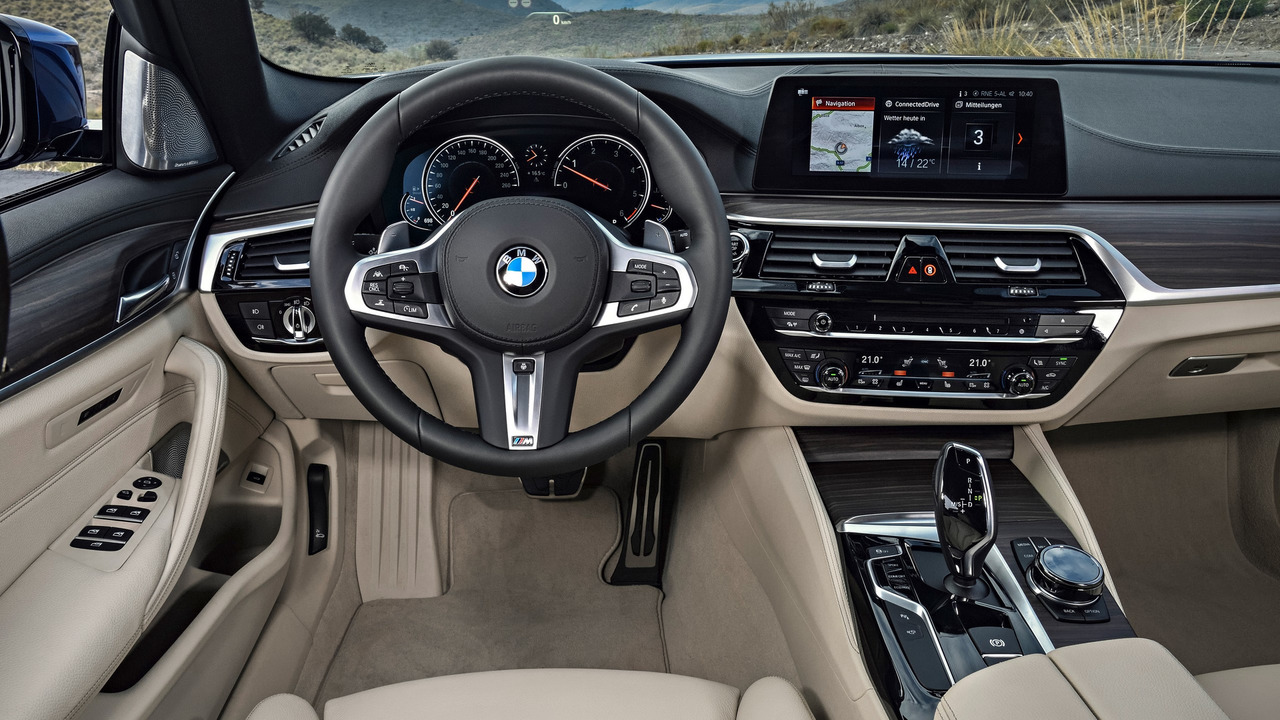 2017 BMW 5er Touring G30