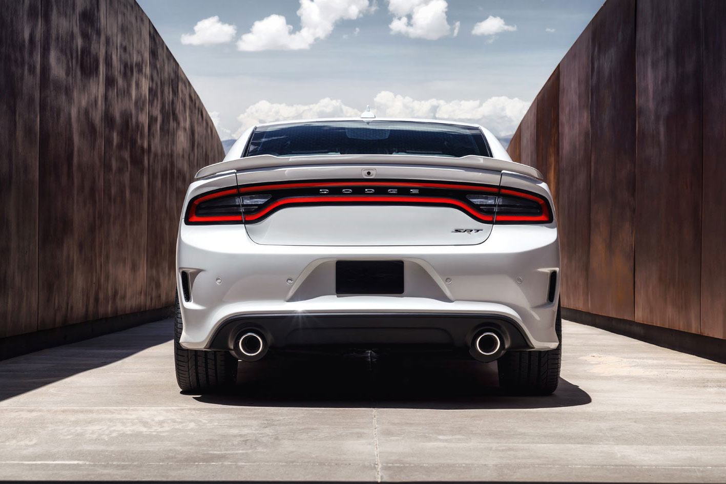 Charger-SRT-Hellcat-(1)