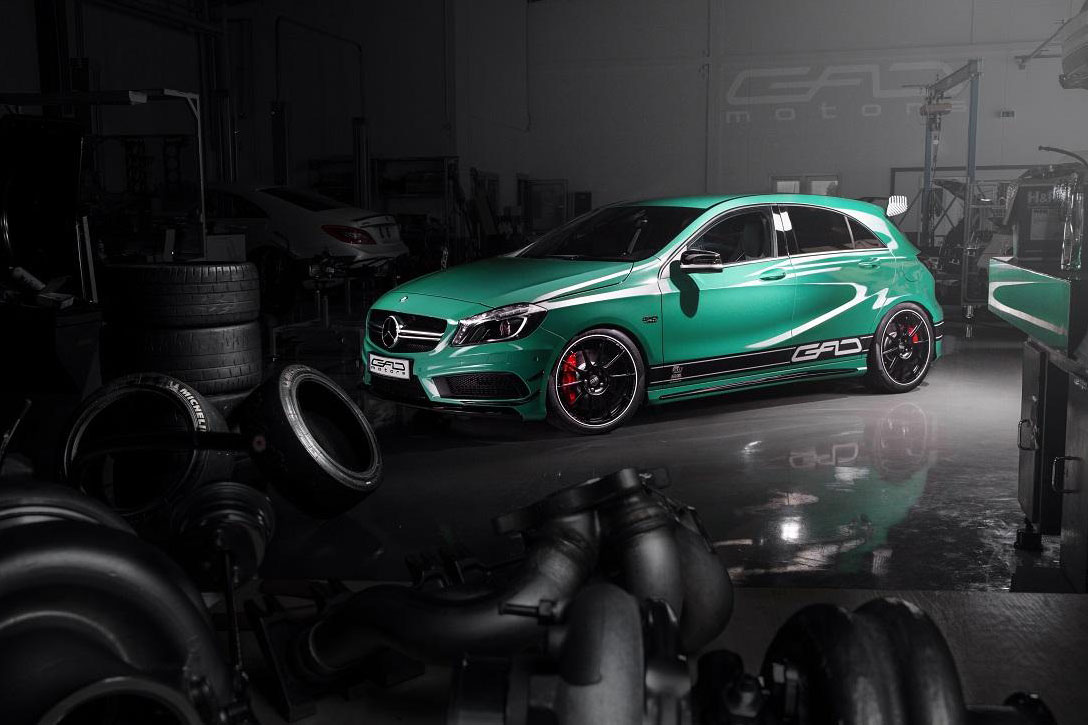 Mercedes A 45 AMG (1)