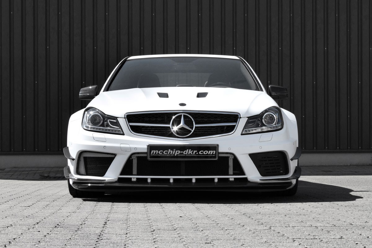 Mercedes C 63 AMG Mcchip-DKR (6)