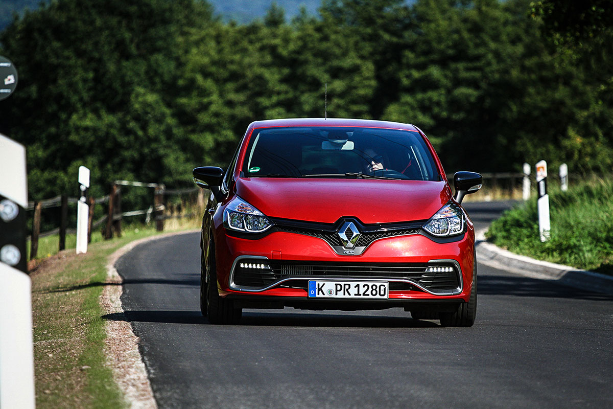 Renault Clio R.S. Test (2)