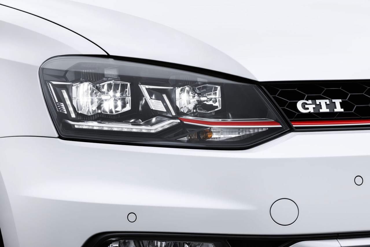 VW-Polo-GTI-2014-(16)