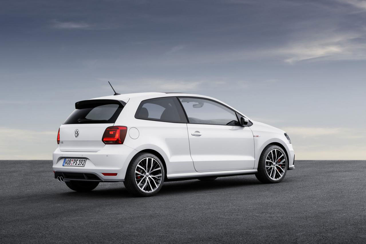 VW-Polo-GTI-2014-(8)