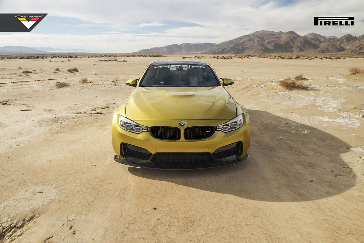 BMW-M4-GTRS4-32