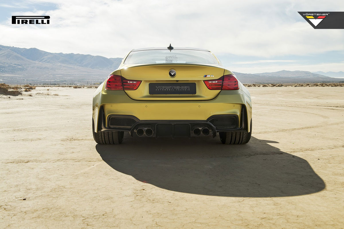 BMW-M4-GTRS4-35