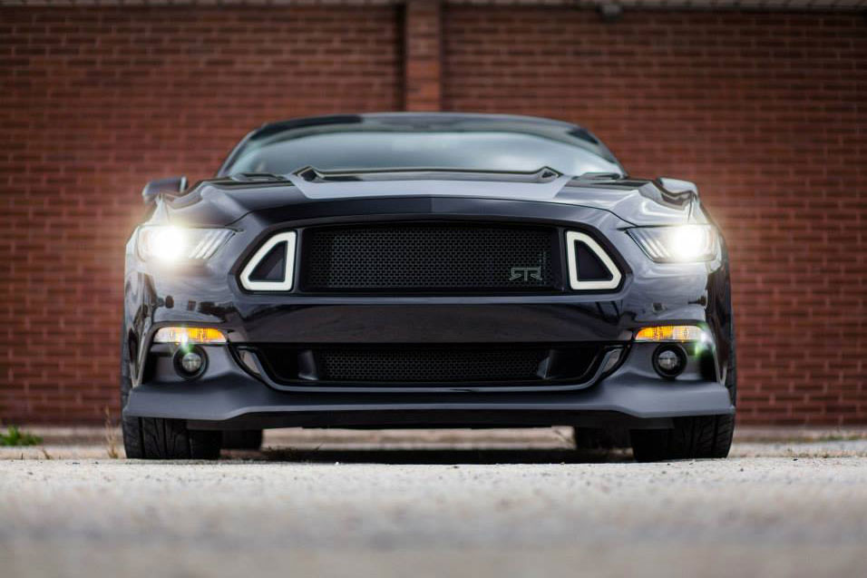 Ford-Mustang-RTR-7