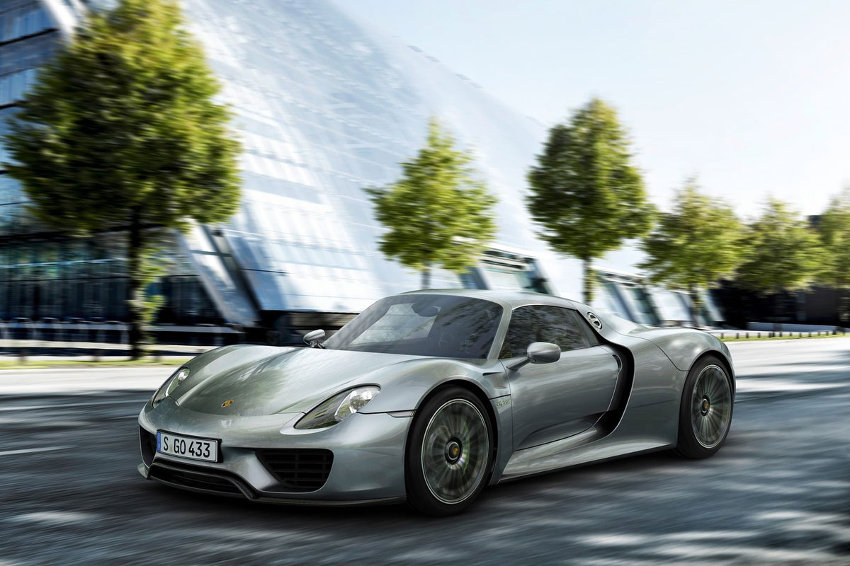 Porsche-918-Spyder-(6)