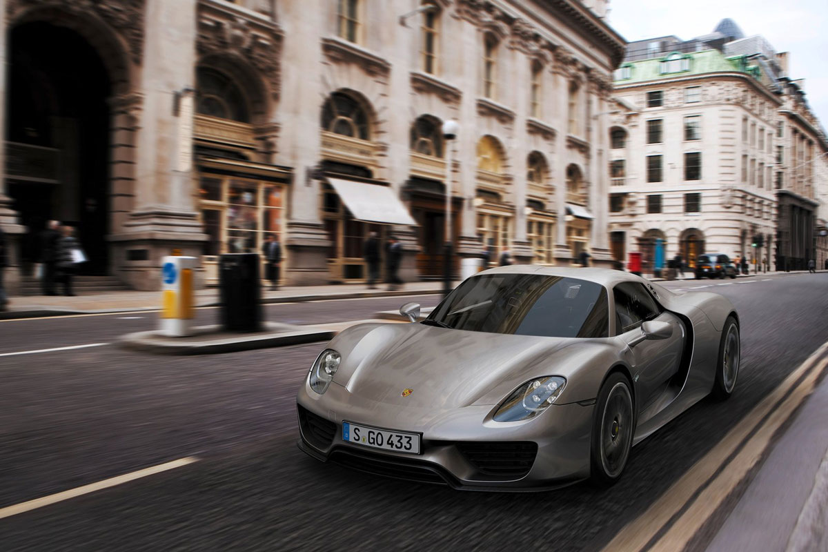 Porsche-918-Spyder-(7)