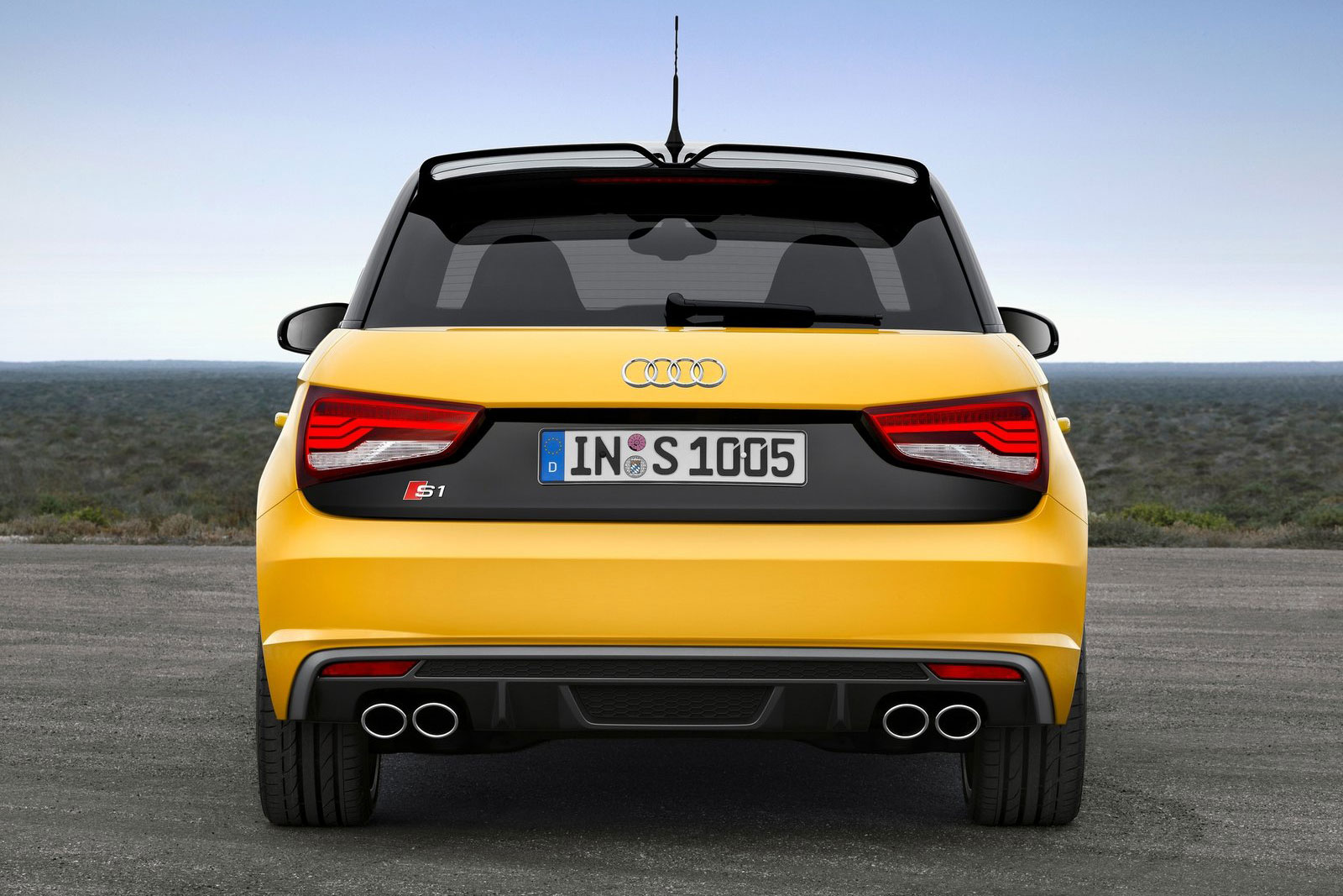 Audi-S1_Sportback-(12)