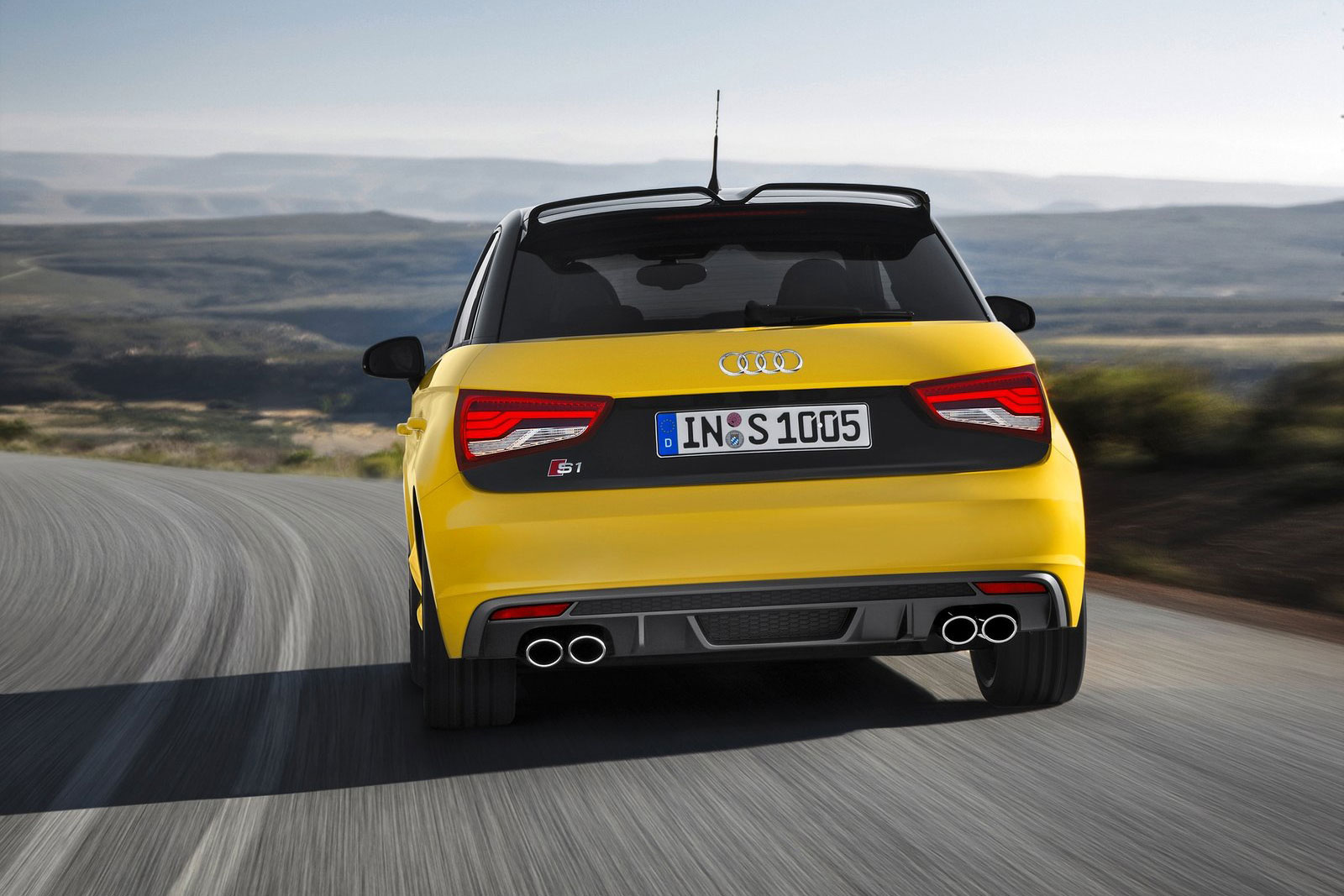 Audi-S1_Sportback-(13)